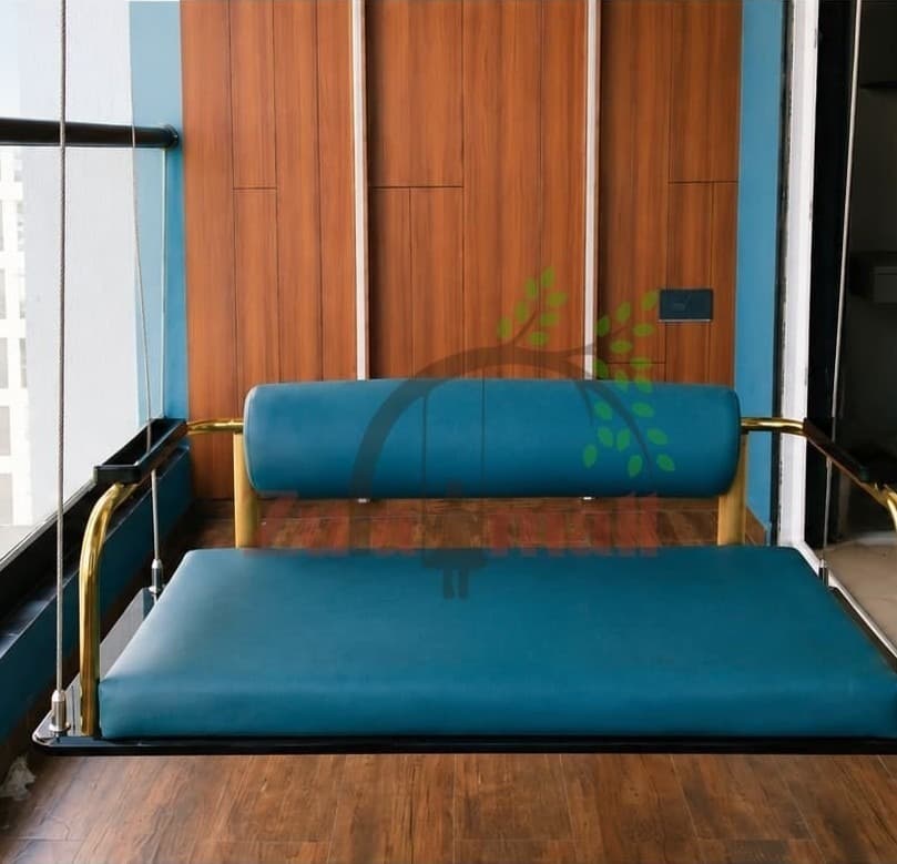 Acrylic Straight Swing With SS Rope