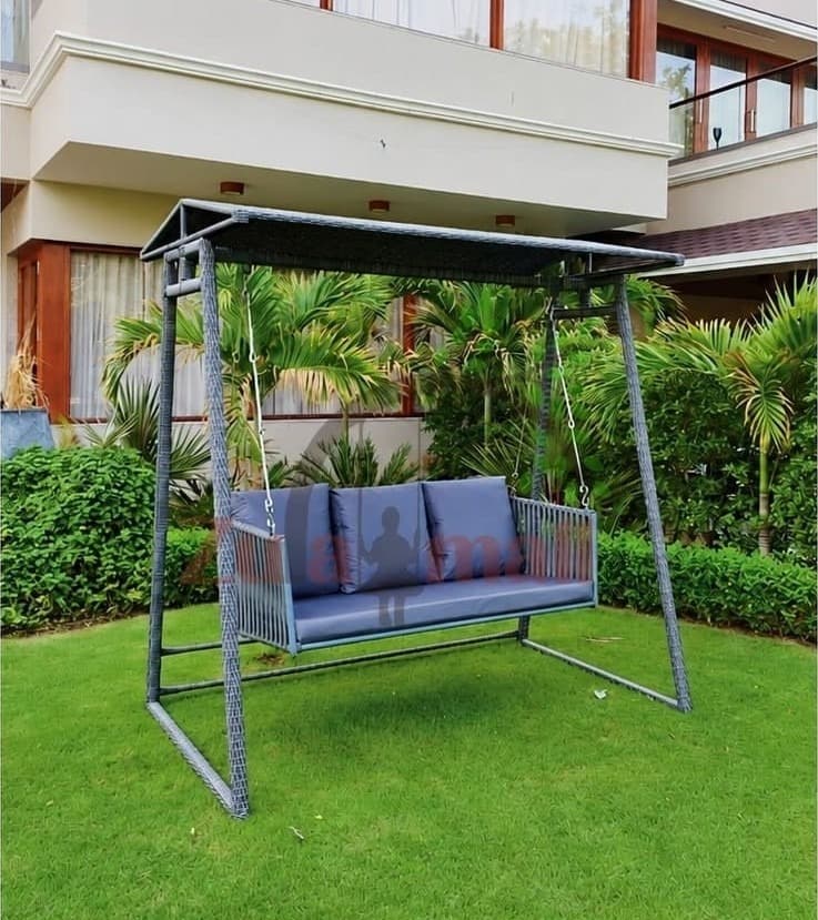 Outdoor PVC Cane Swing With Stand