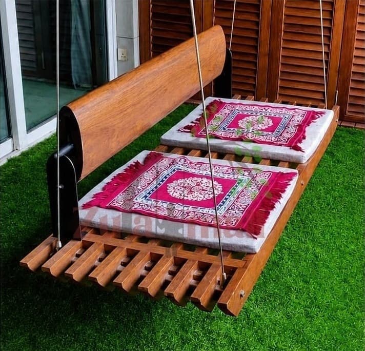 ZM18 Wooden Swing With SS Rope