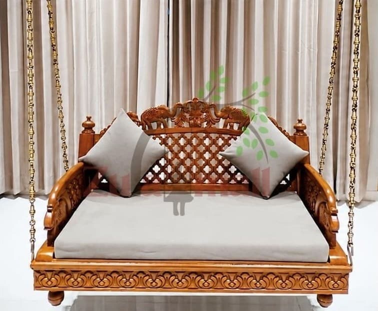ZM25 Wooden Traditional Swing