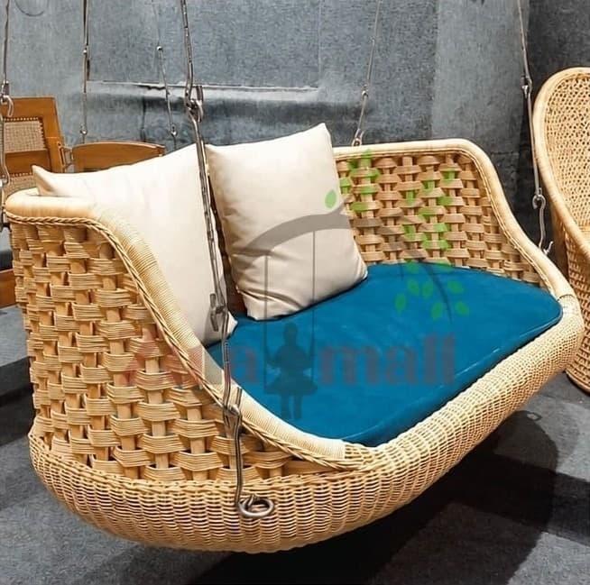 Outdoor Two Seater Wicker Swing With SS Chain
